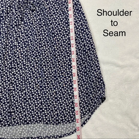 GAP Sleeveless Shirt Dress, Elastic waist w/ drawstring
Size S - Picture 6 of 12